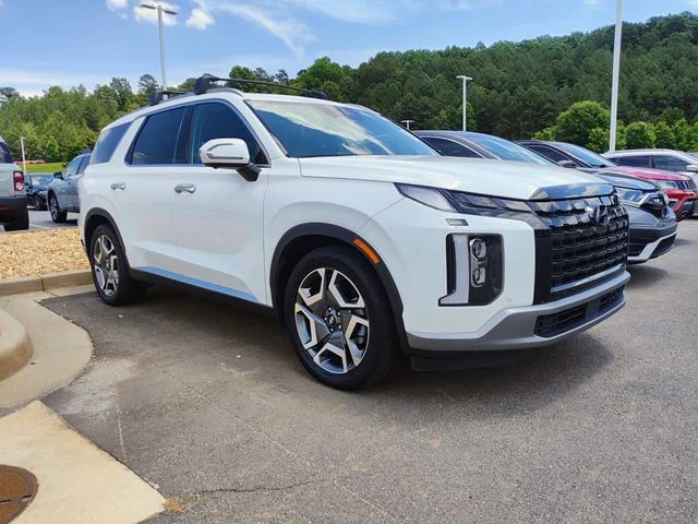 Used 2023 White Hyundai Limited image 3