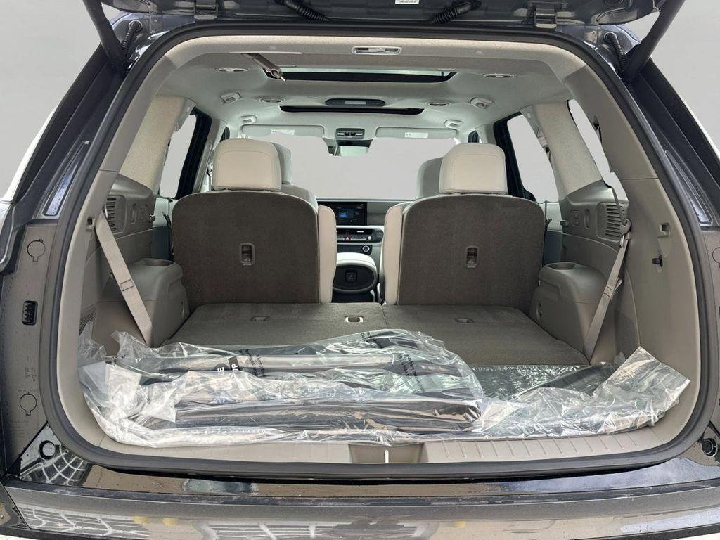 New 2026 Ecotronic Gray Pearl Hyundai Limited FWD image 22