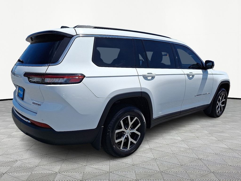 Used 2024 White Jeep Limited image 7