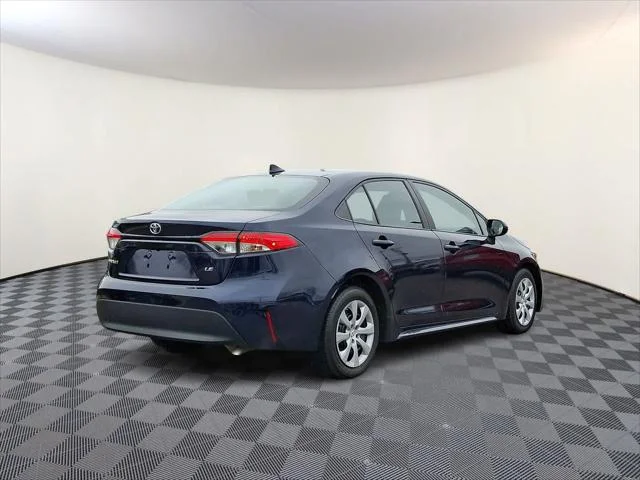 2023 Toyota Corolla LE - Photo 6
