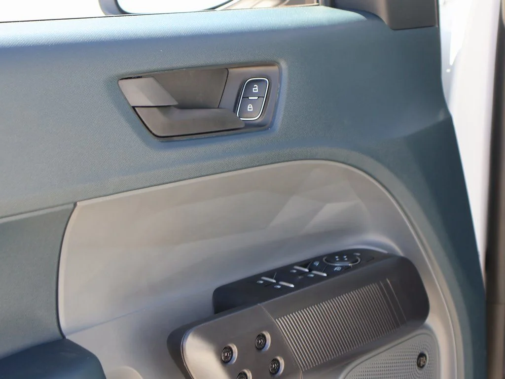 New 2026 Oxford White Ford Lariat® image 22