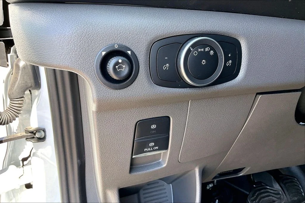 Used 2024 White Ford Base image 17