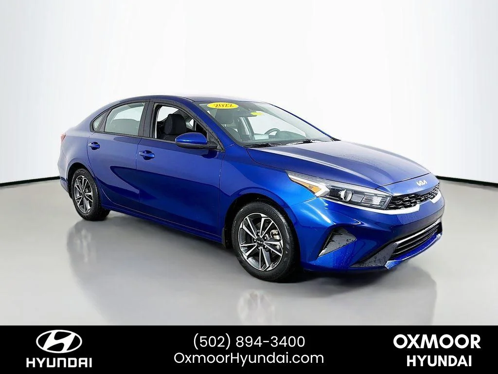 Used 2022 Deep Sea Blue Kia LXS image 1