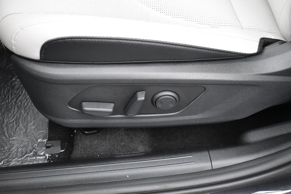 2026 Kia Sportage EX - Photo 8