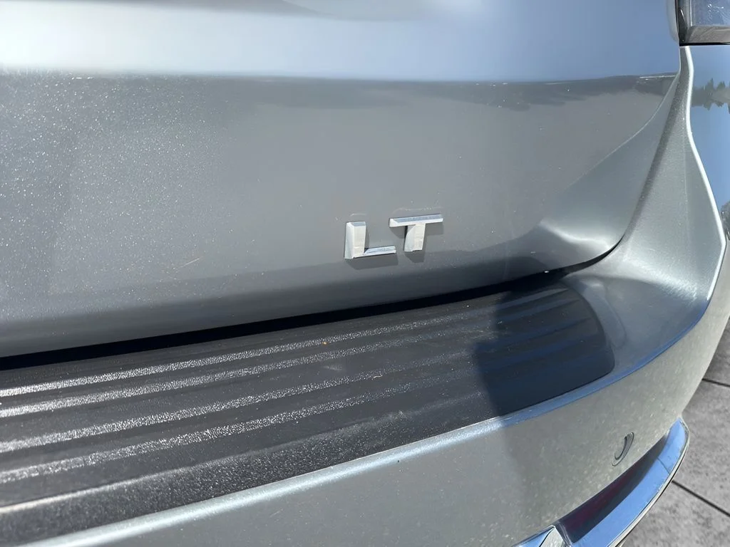 Used 2025 Gray Chevrolet LT image 34