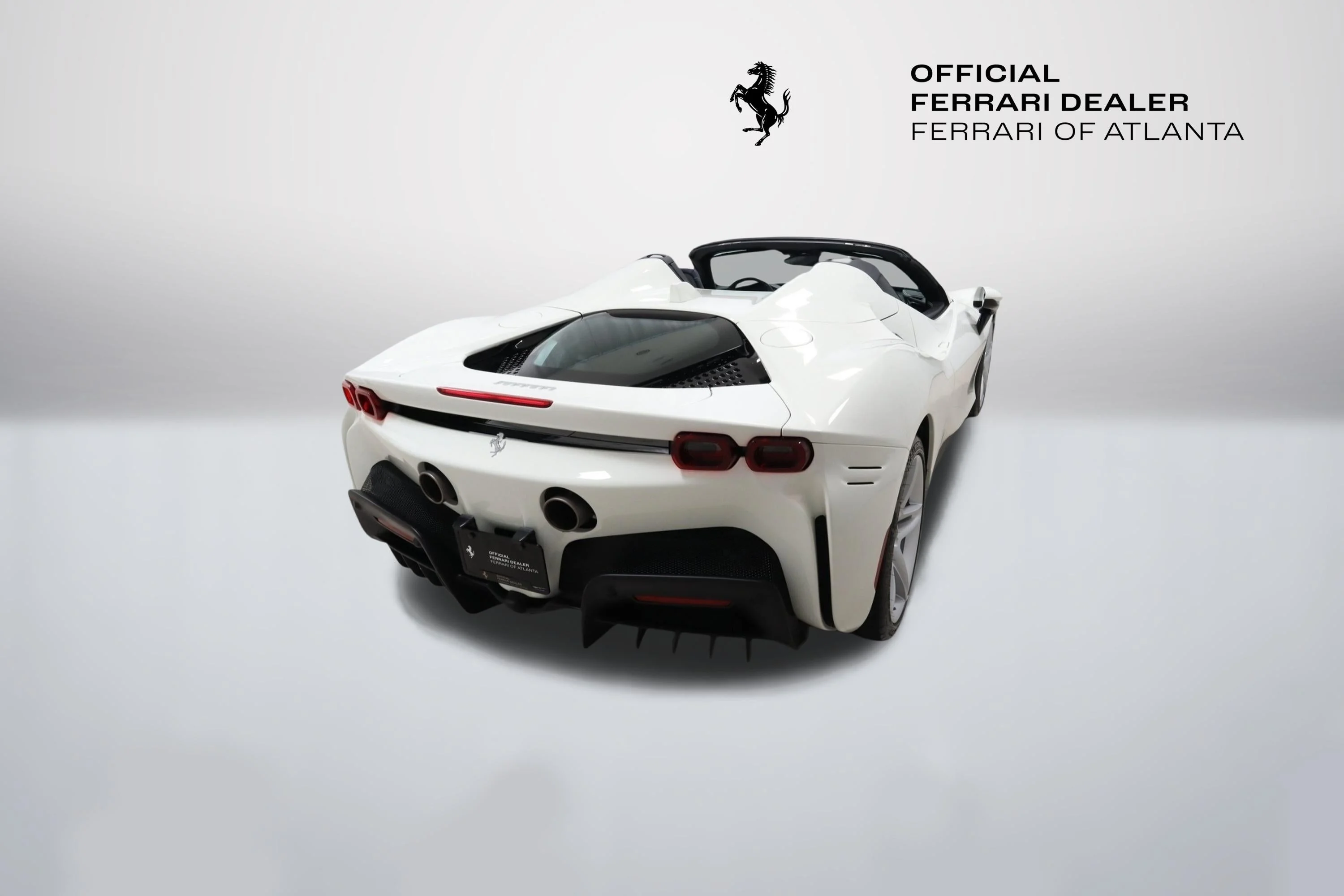 Certified Used 2025 Bianco Avus Ferrari  image 39