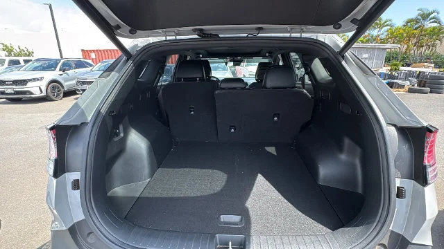 Used 2023 Gray Kia X-Line image 11