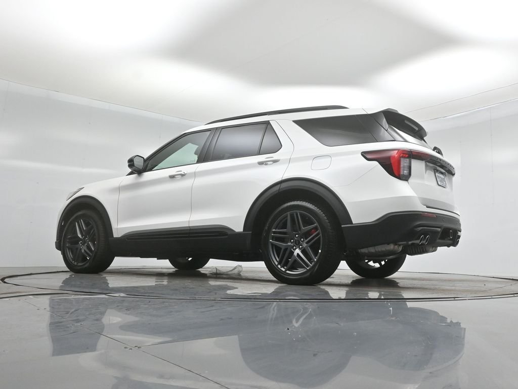 New 2026 Star White Metallic Tri-Coat Ford ST image 52