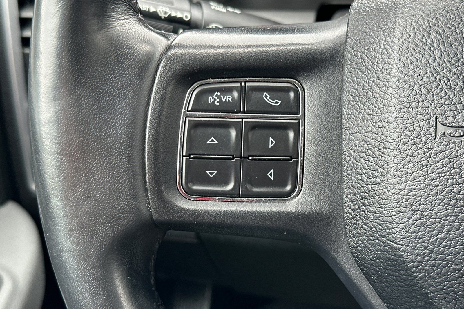 Used 2018 White Ram SLT image 25