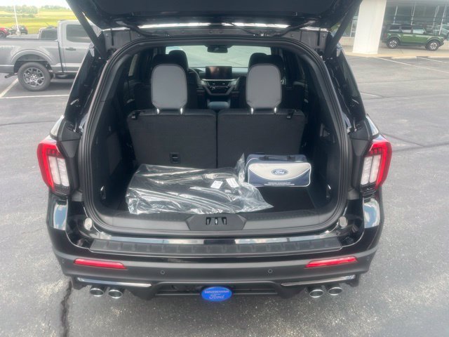 New 2026 Agate Black Metallic Ford ST image 42