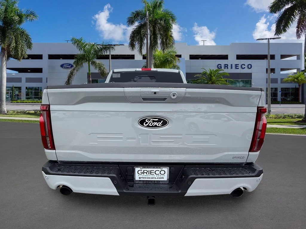 New 2026 Avalanche Ford Lariat® image 5