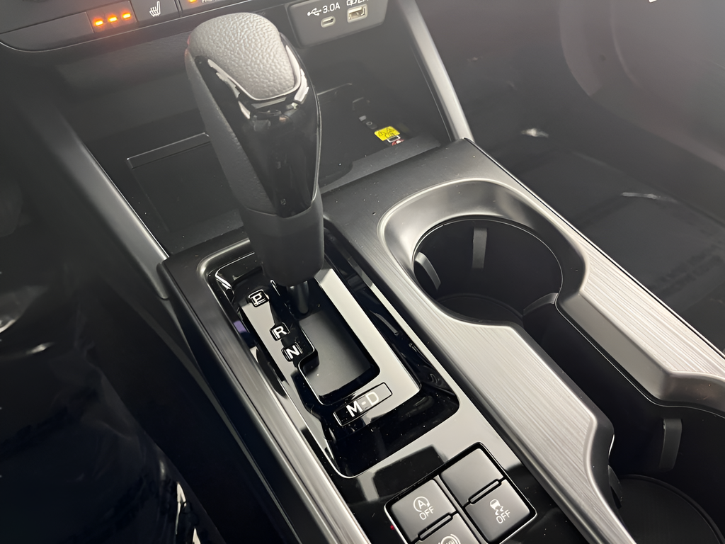 2026 Subaru Outback Limited - Photo 18