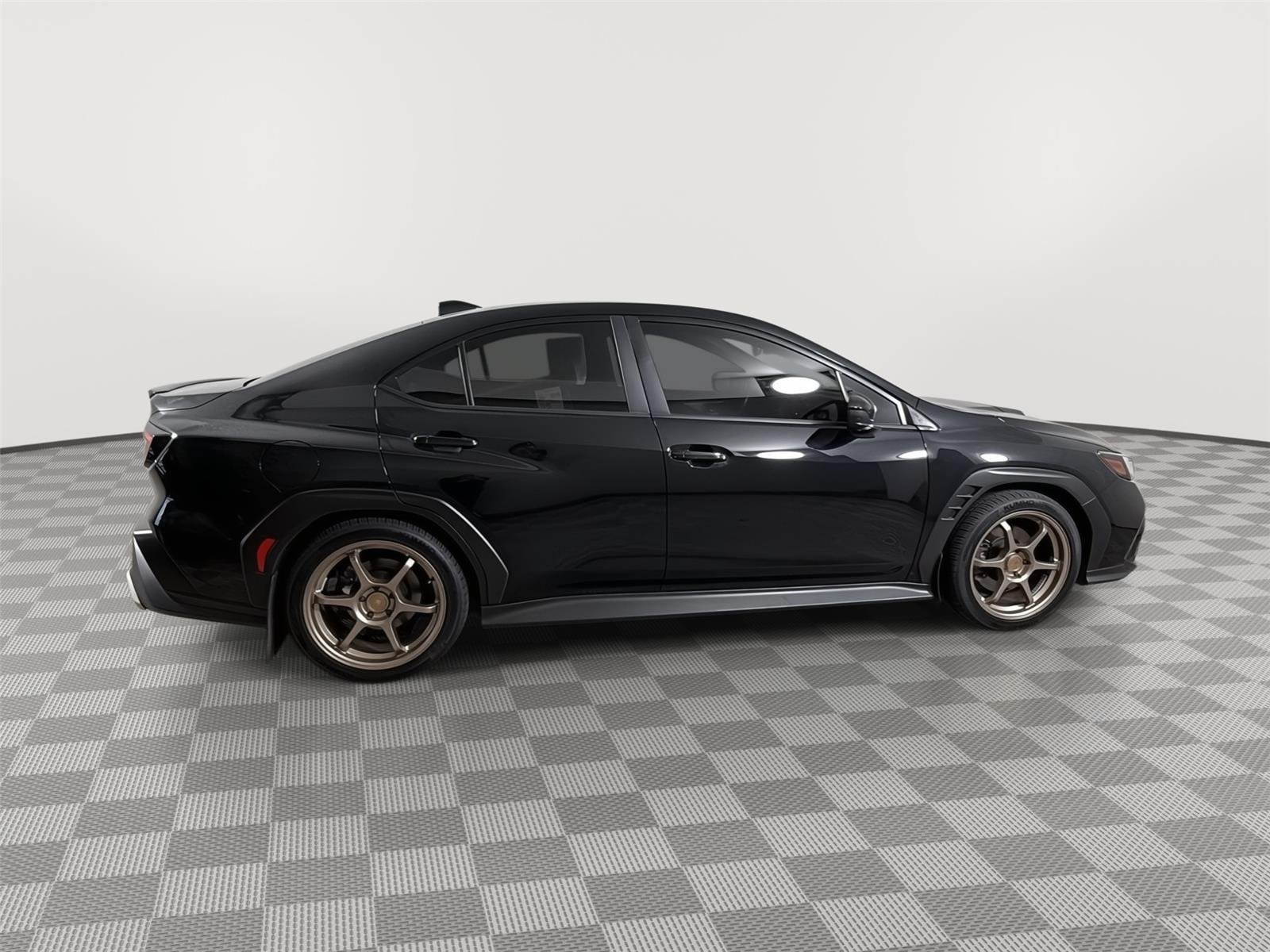 Used 2022 Crystal Black Silica Subaru Premium image 24
