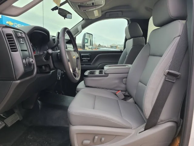 Used 2024 White Chevrolet 108 CA 189WB image 15