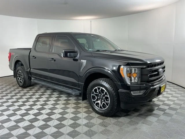 Used 2022 Black Ford Lariat image 3
