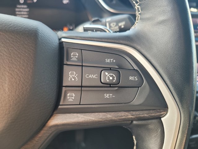 Used 2021 Red Jeep Limited image 27