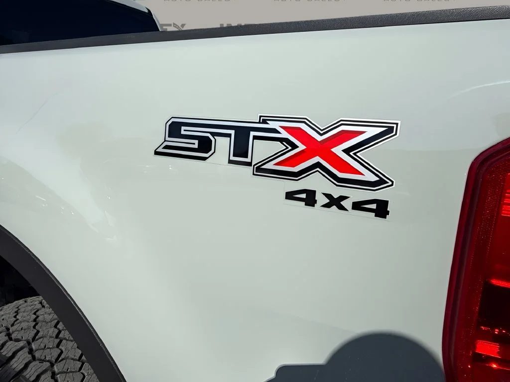 Used 2022 Green Ford XL image 30
