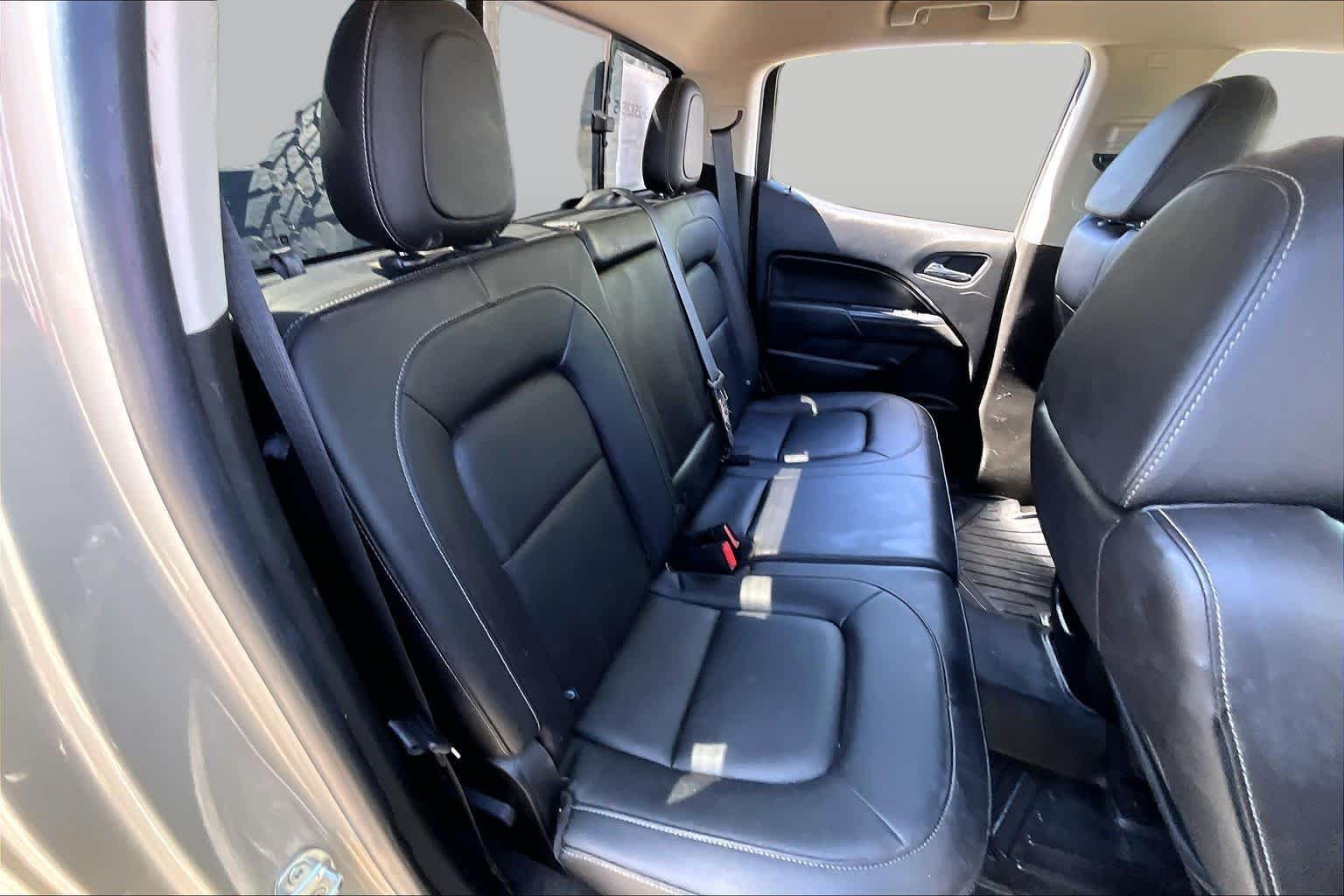Used 2021 Sand Dune Metallic Chevrolet 4WD ZR2 image 17