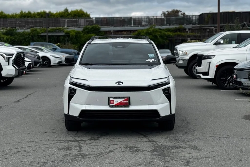New 2026  Toyota XLE image 2