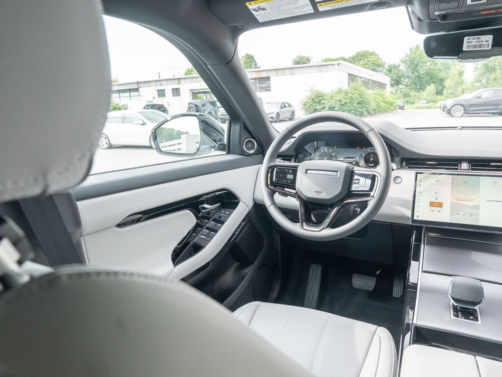 New 2026 White Land Rover S image 18