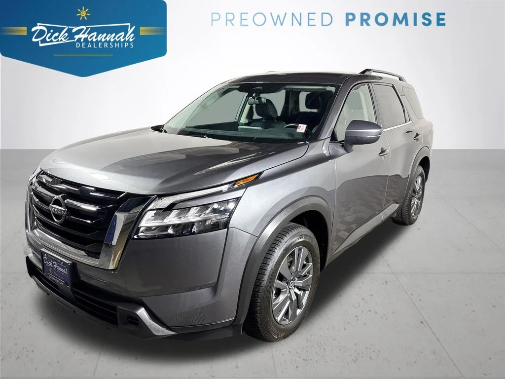 Used 2022 Gray Nissan SV image 1