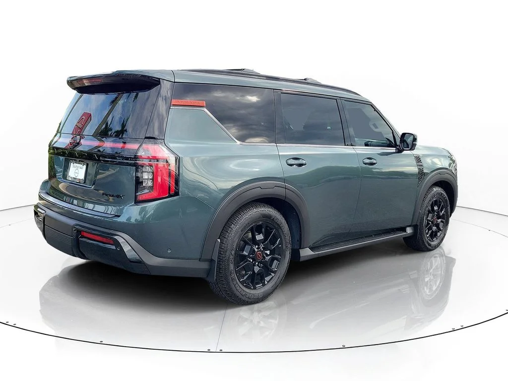 New 2026 White Nissan PRO-4X image 7