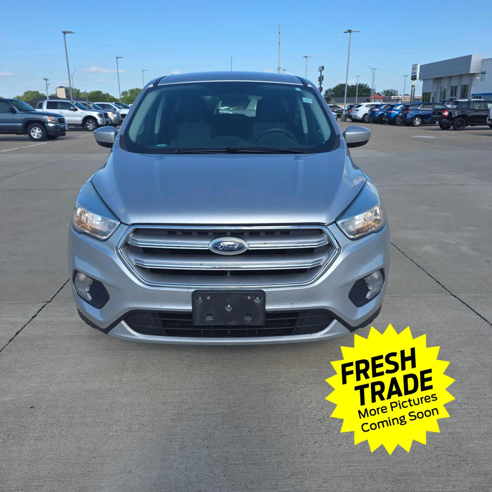 Used 2017 Ingot Silver Ford SE image 9