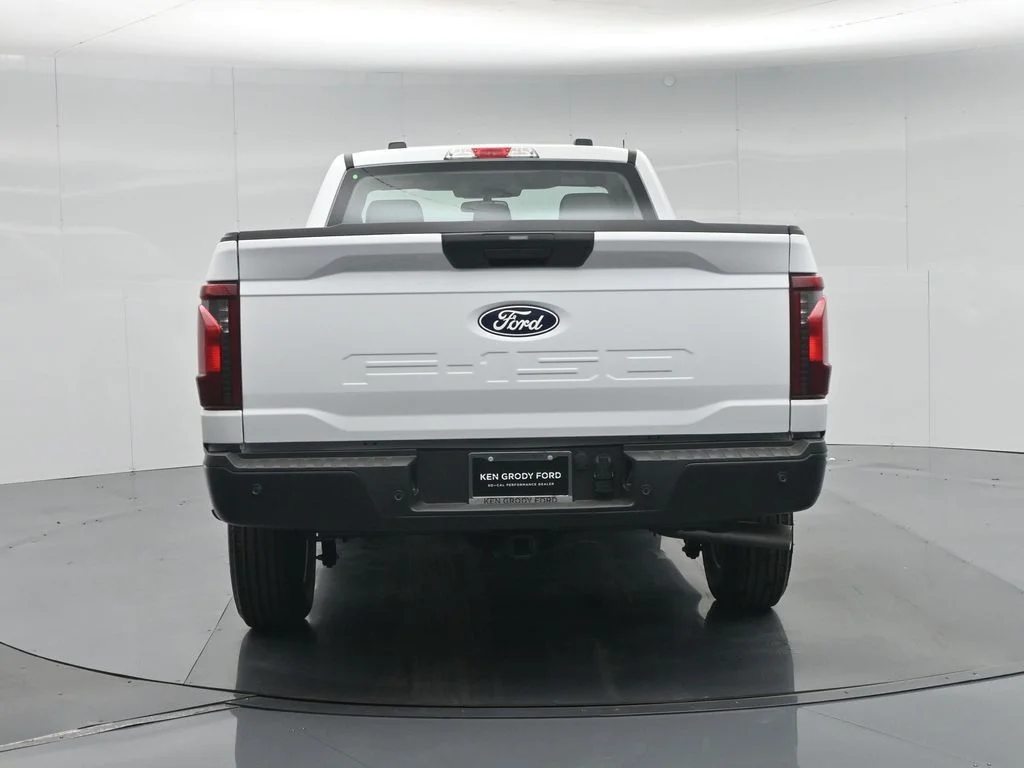 New 2026 Oxford White Ford XL image 48