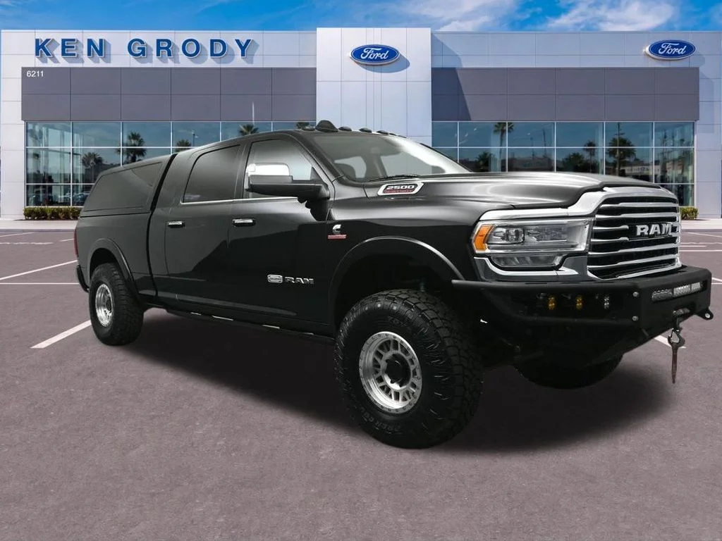 2022 Ram 2500 Longhorn 4WD photo
