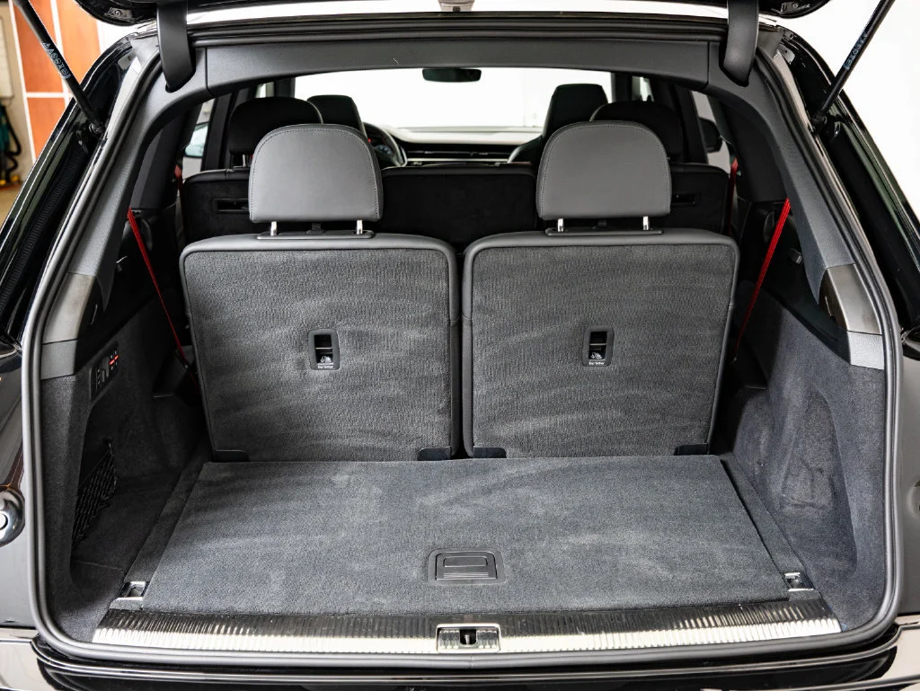 Used 2026 Black Audi 55 Prestige image 19