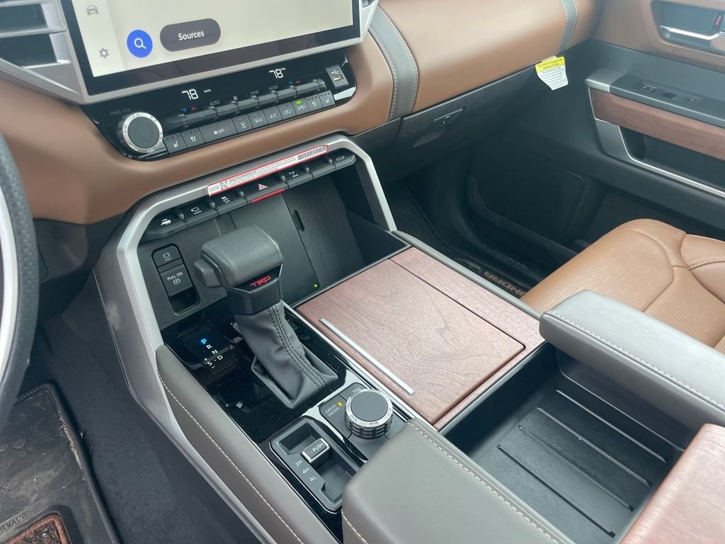 2025 Toyota Tundra 1794 Edition - Photo 28