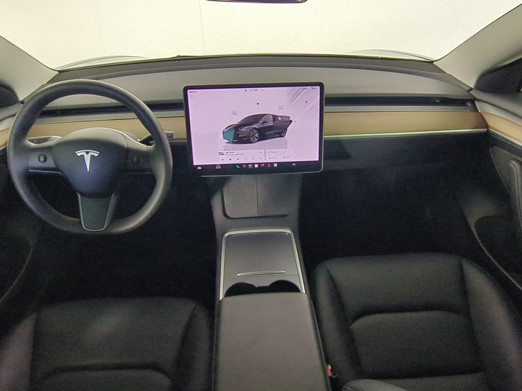 Used 2023  Tesla Long Range image 18
