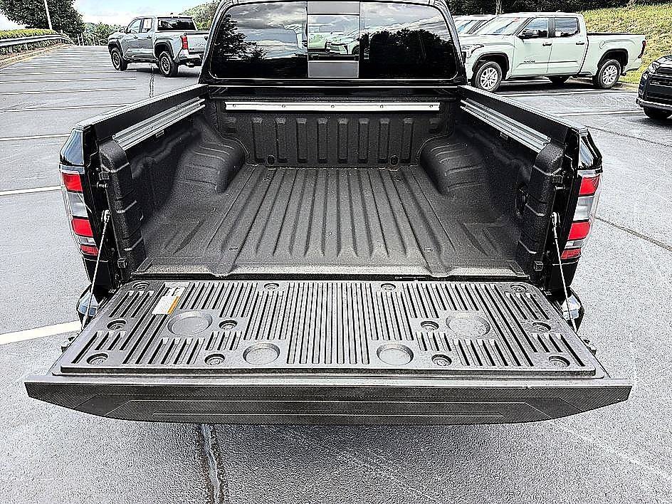 Used 2025 Super Black Nissan SV image 21