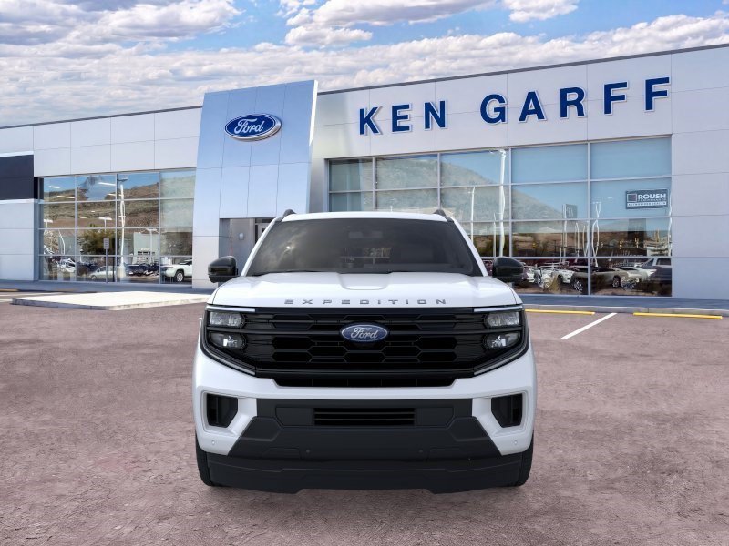 New 2026 Star White Metallic Tri-Coat Ford Active image 6