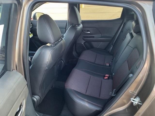2026 Nissan KICKS SR - Photo 13