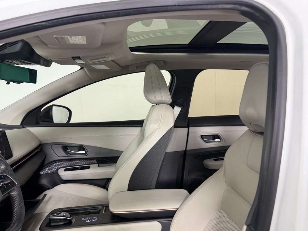 Used 2024 White Nissan EVOLVE+ image 24