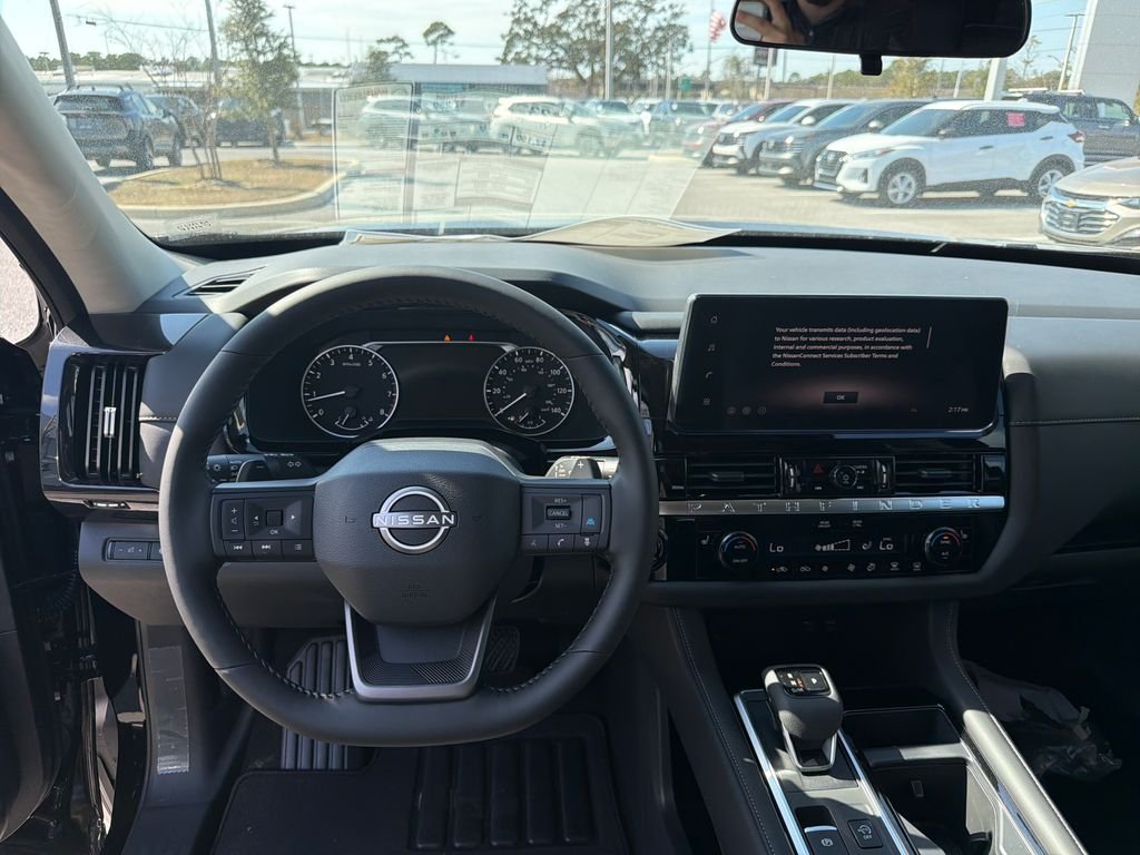 New 2026 Nissan Pathfinder SV 4D Sport Utility
