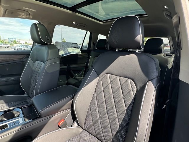 New 2026 Pure Gray Volkswagen SEL Premium R-Line image 28