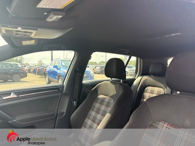 Used 2015 White Volkswagen 2.0T S image 9