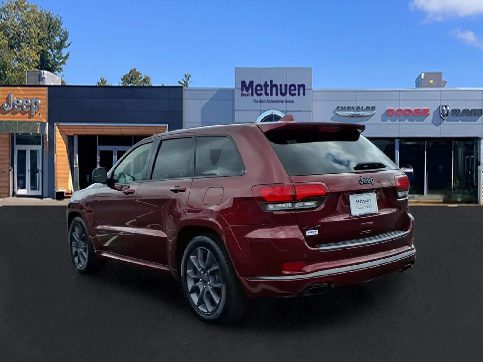 Used 2021 Velvet Red Pearlcoat Jeep High Altitude image 8