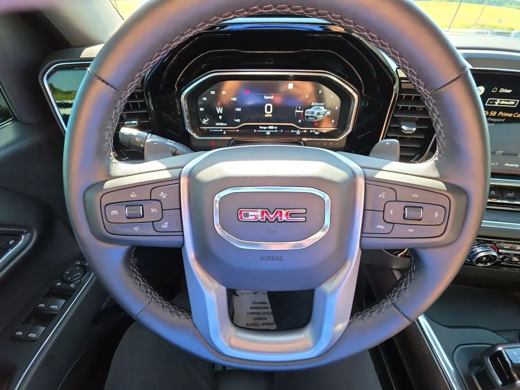 Used 2022 Black GMC SLT image 14