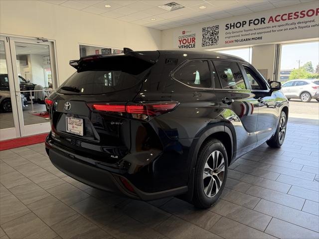 Certified Used 2026 MIDNIGHT BLACK METAL Toyota  image 79