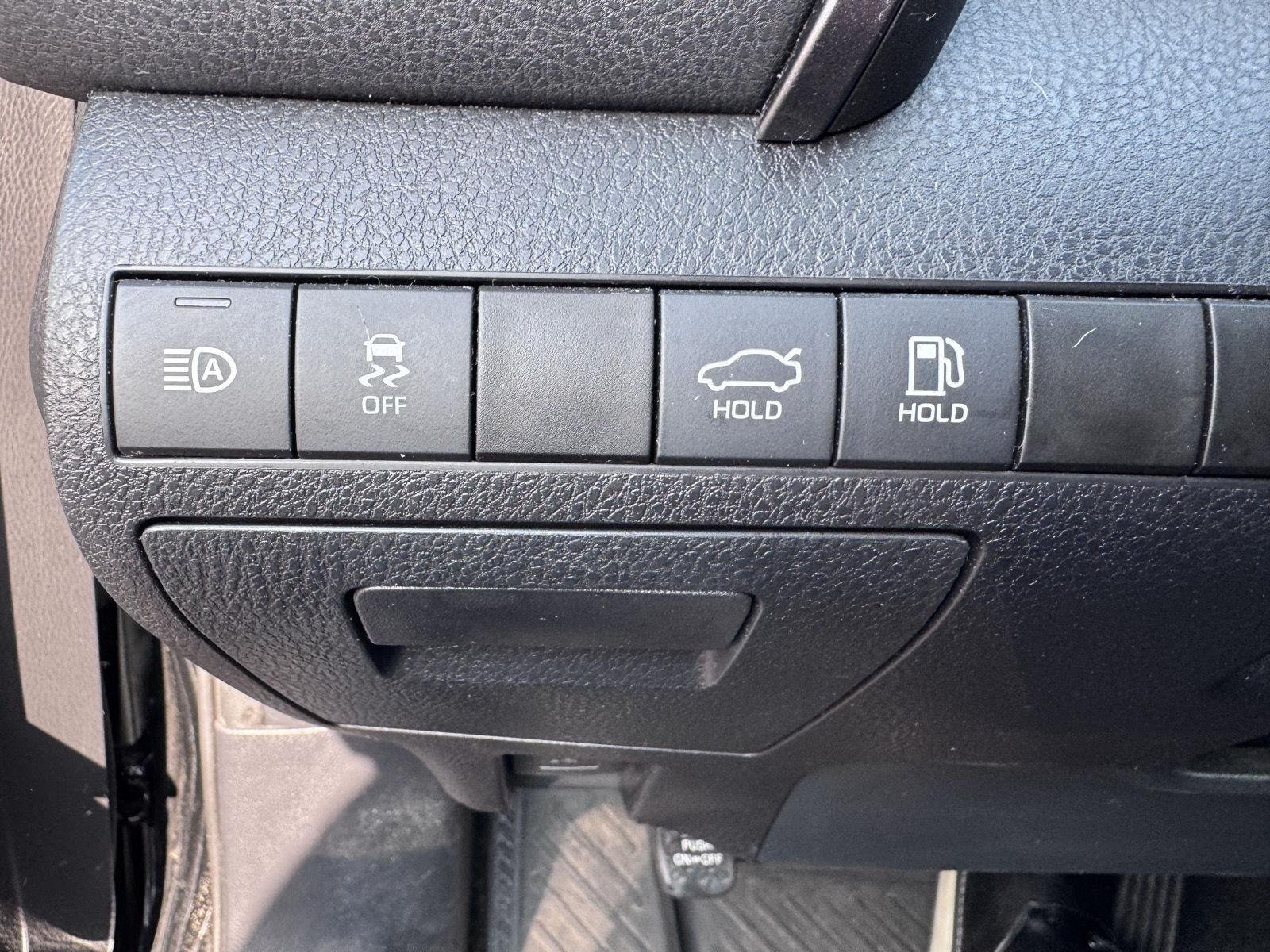 Used 2021 Midnight Black Metallic Toyota SE image 14