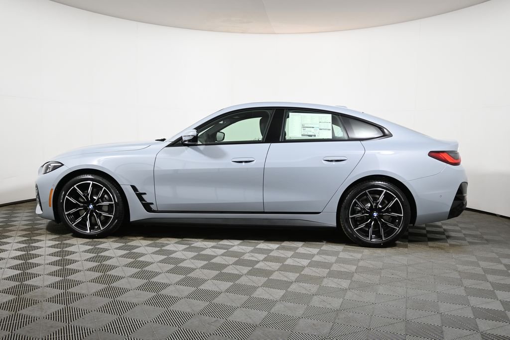 Used 2026 Gray BMW xDrive40 image 2