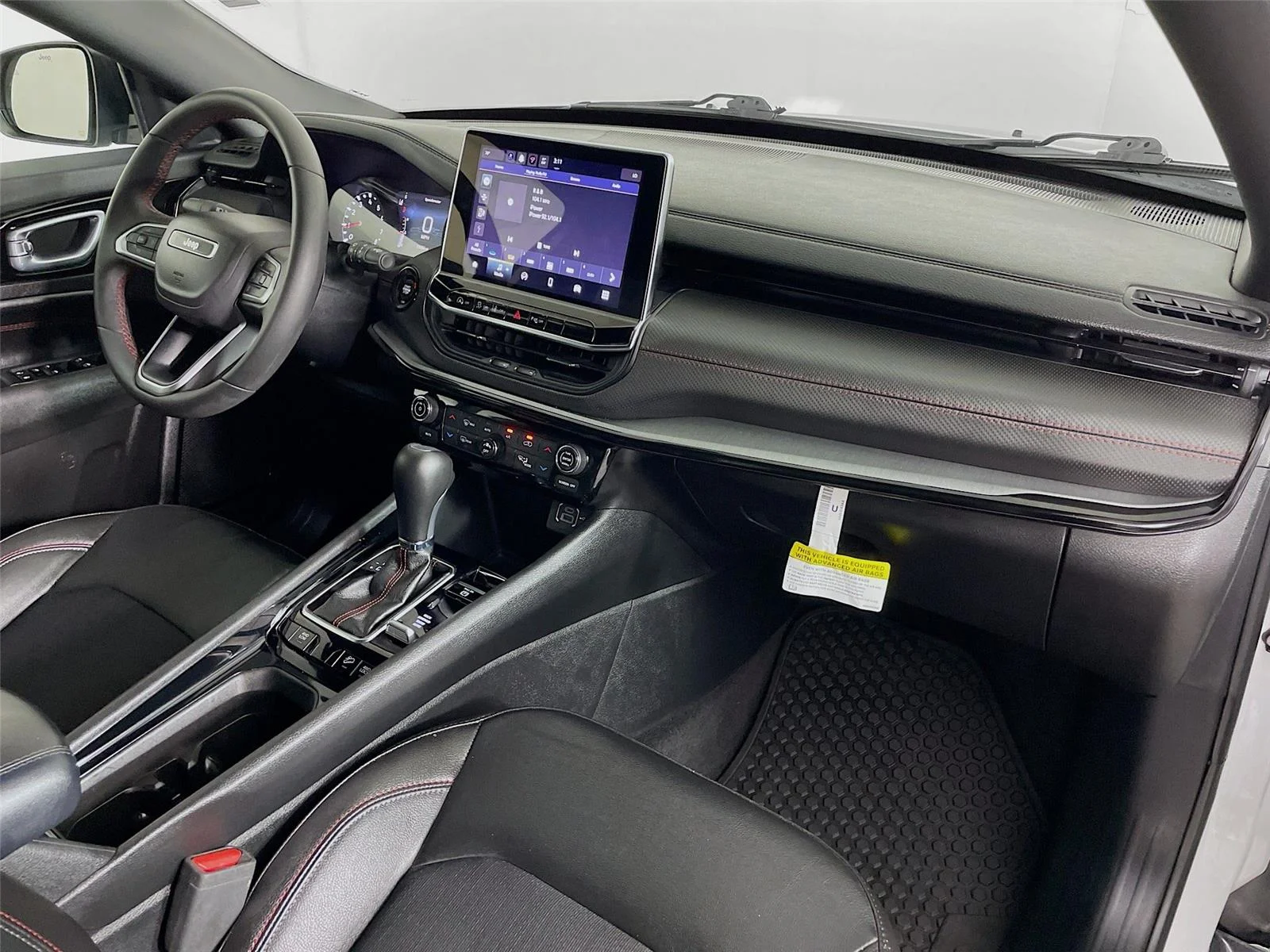Used 2025 Bright White Clearcoat Jeep Trailhawk image 30