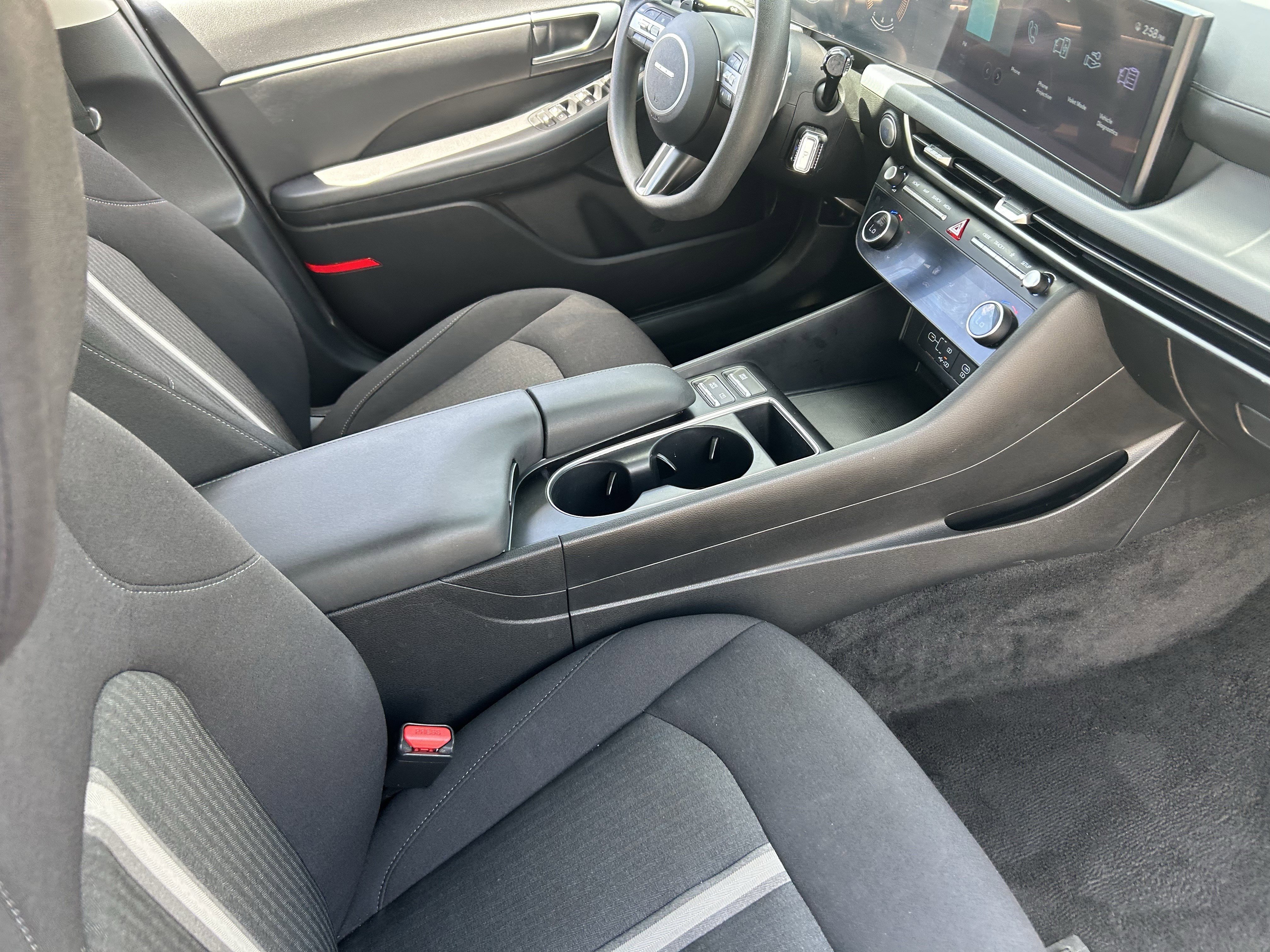 Certified Used 2024 Onyx Black Hyundai SEL image 12