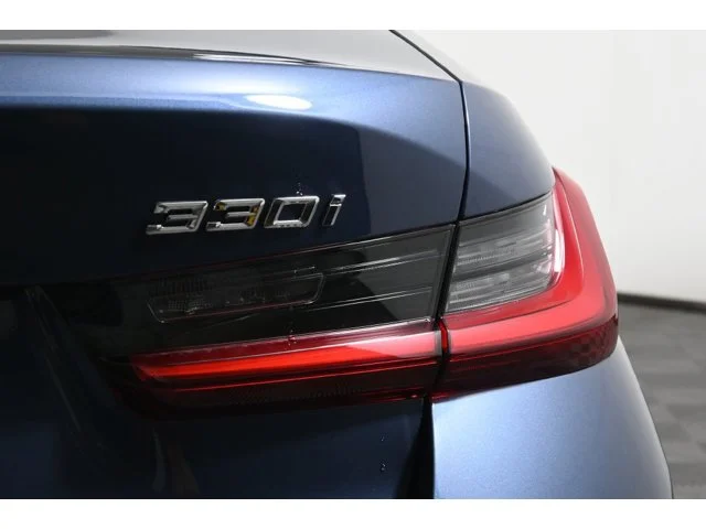 New 2026 Arctic Race Blue metallic BMW 330i xDrive image 13