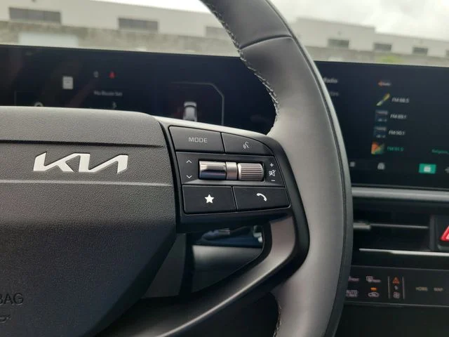 New 2026 Panthera Metal Kia LIGHT image 17