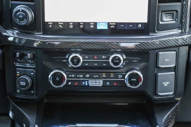 New 2026 Star White Metallic Tri-Coat Ford F-250® Lariat® image 63
