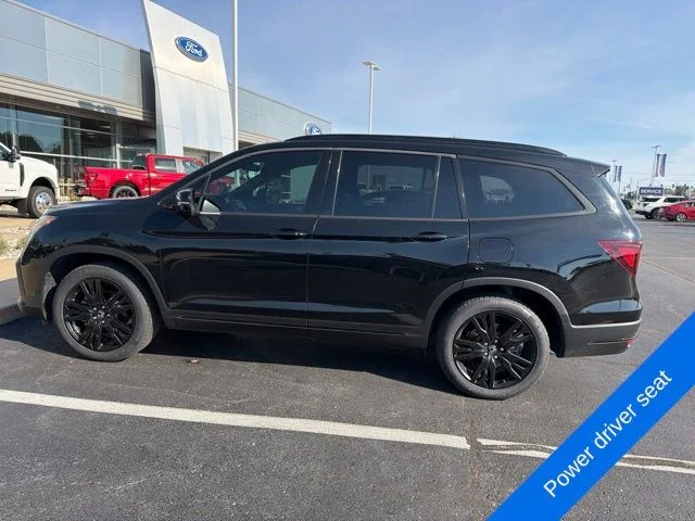 Used 2020 Black Honda Black Edition image 8